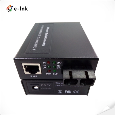 مبدل رسانه فیبر 10/100/1000BASE-T به 1000BASE-FX با منبع تغذیه داخلی