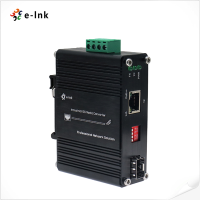 Mini Industrial 10G/5G/2.5G/1G/100M 802.3at to 10GBASE-X SFP+ Media Converter